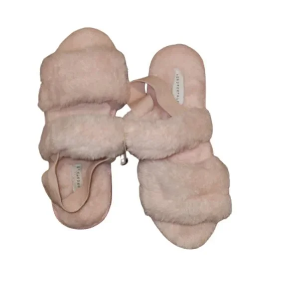 Aeropostale Plush Slippers || sz10 || NWT - Picture 1 of 7